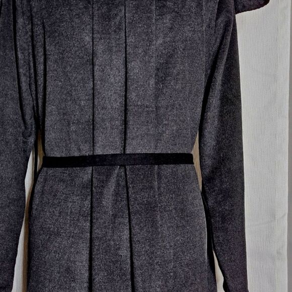 Samuel Dong Two Tone Gray Ruffle Button Front Belted Hooded Sweater Jacket Coat - Picture 5 of 13